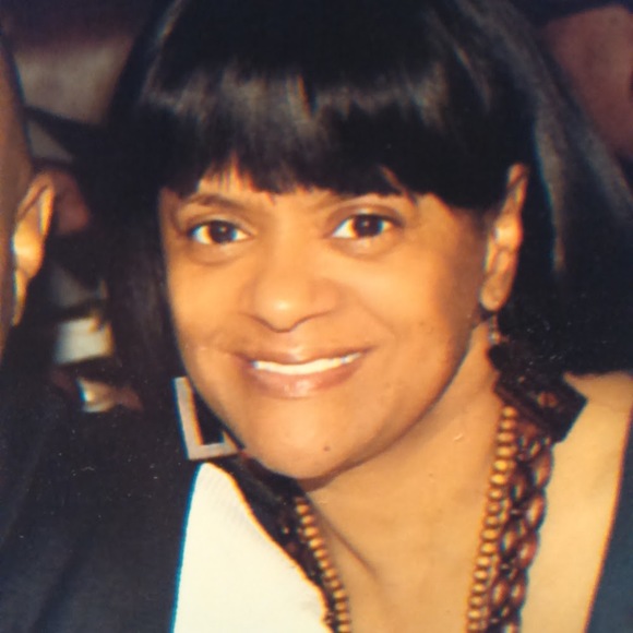 Meet your Posher, Maria - Picture 1 of 1